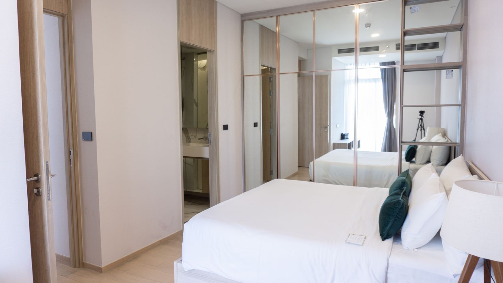 rooms-two-bedroom-grand-suite