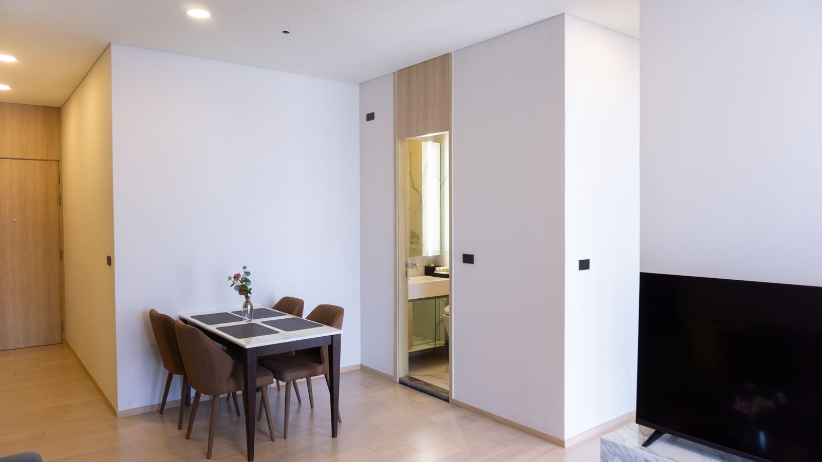 rooms-two-bedroom-grand-suite