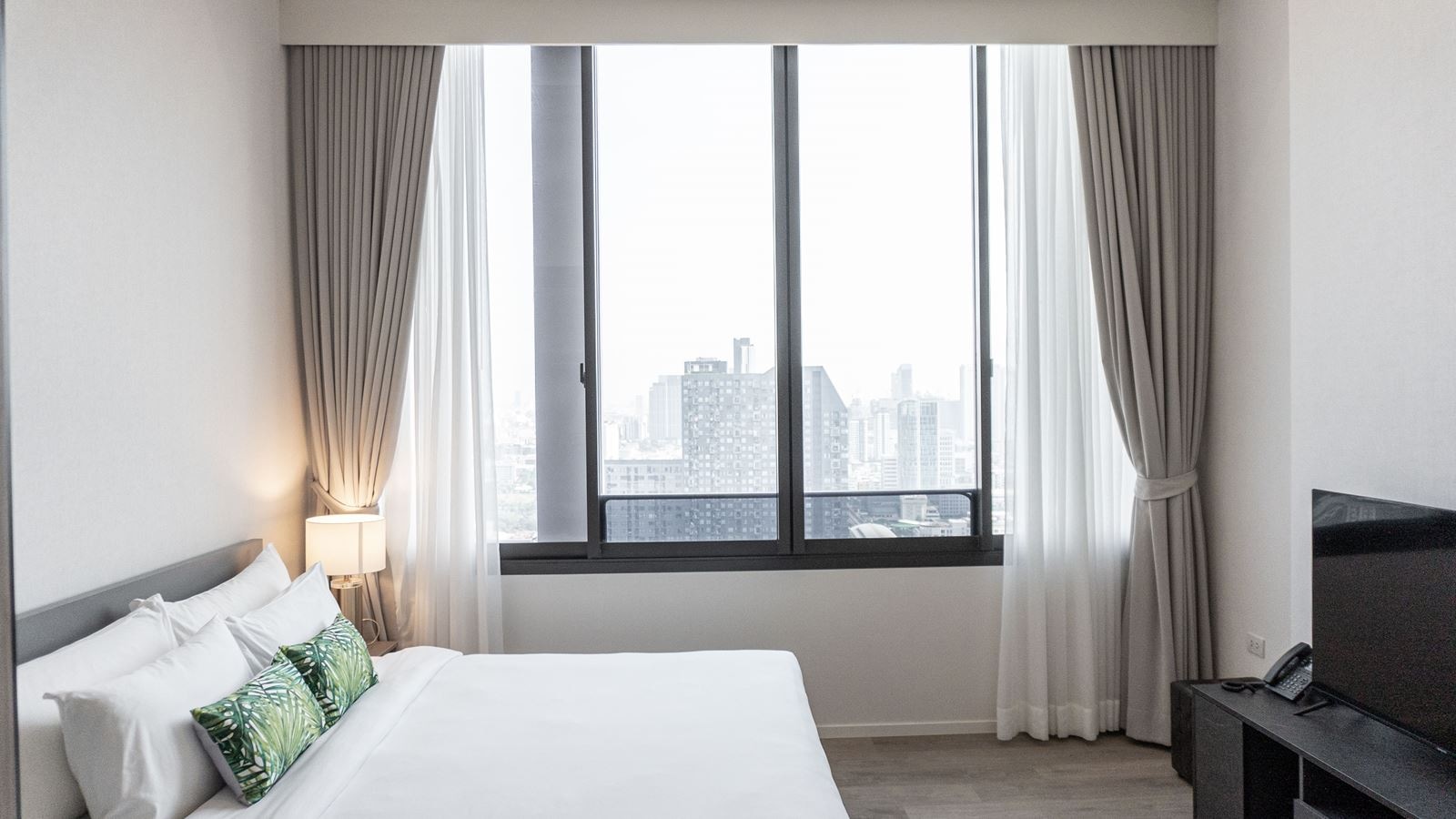 rooms-two-bedroom-duplex-suite