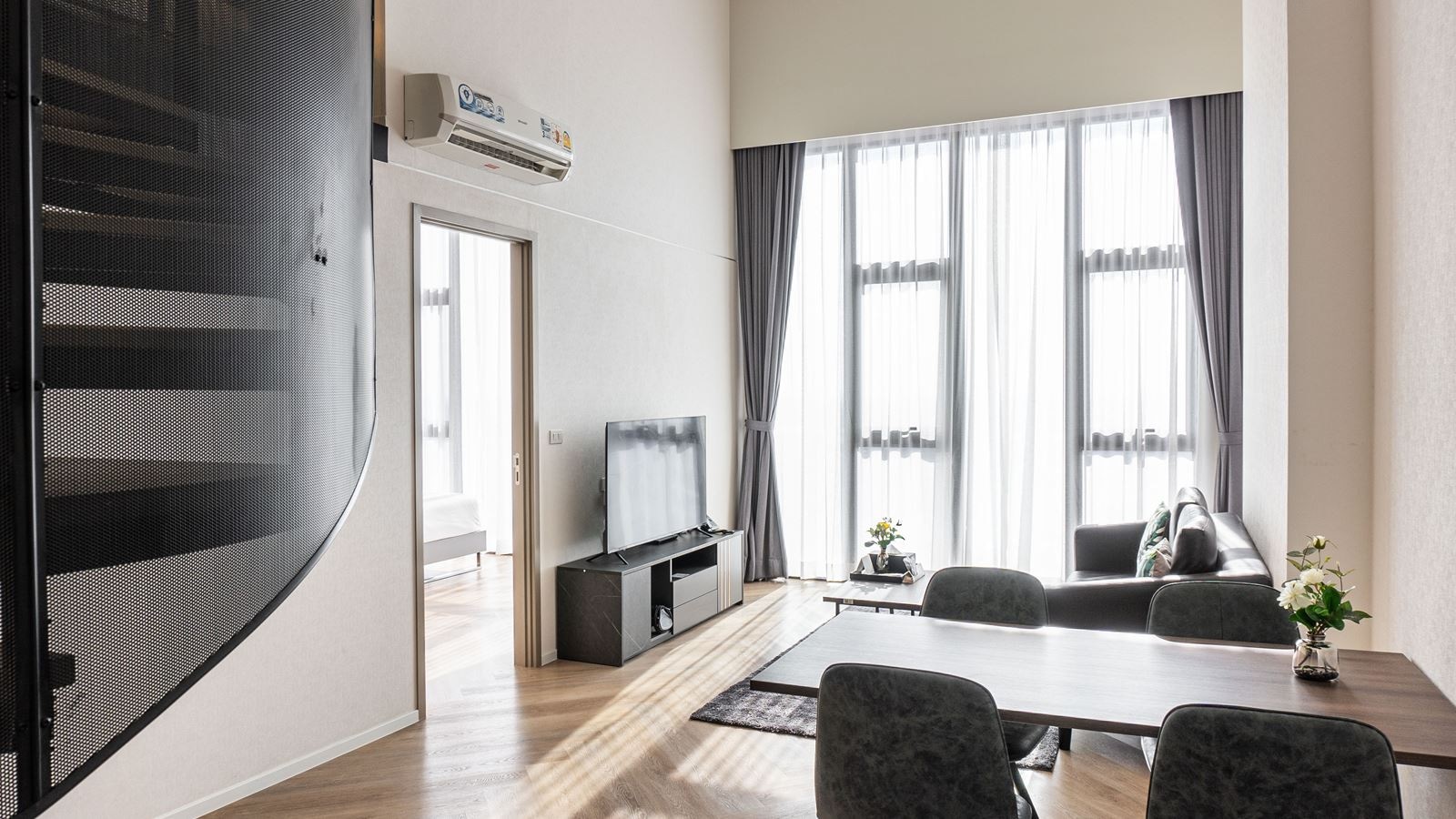 rooms-duplex-family-suite