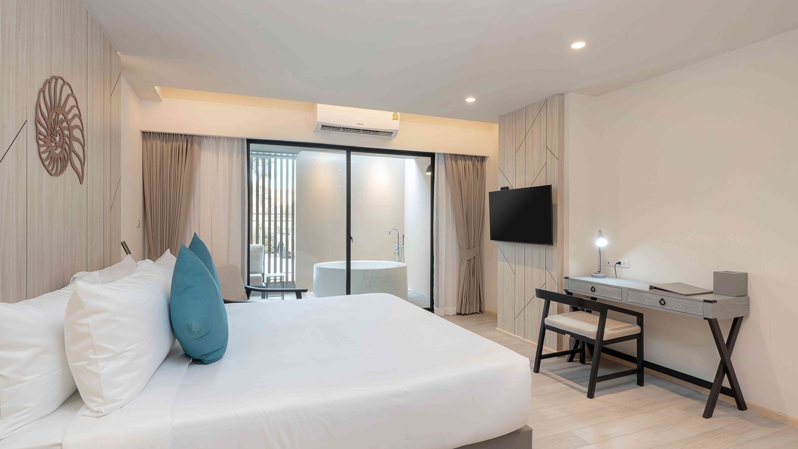 rooms-premium-superior-room