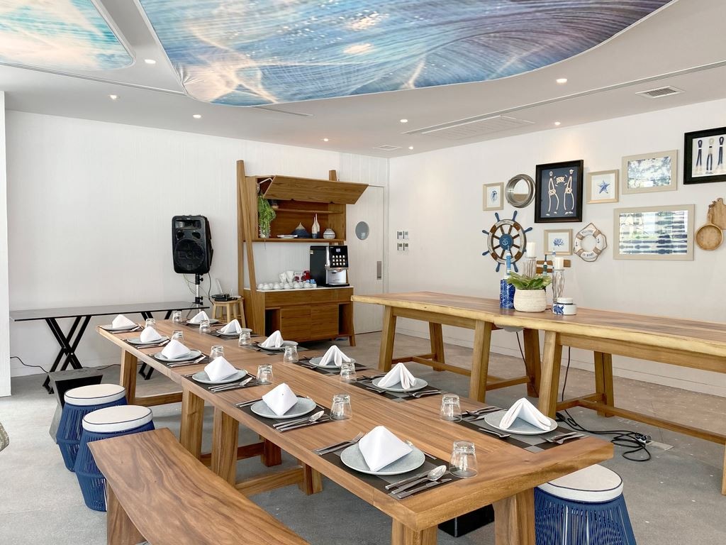 restaurants-the-dining-room