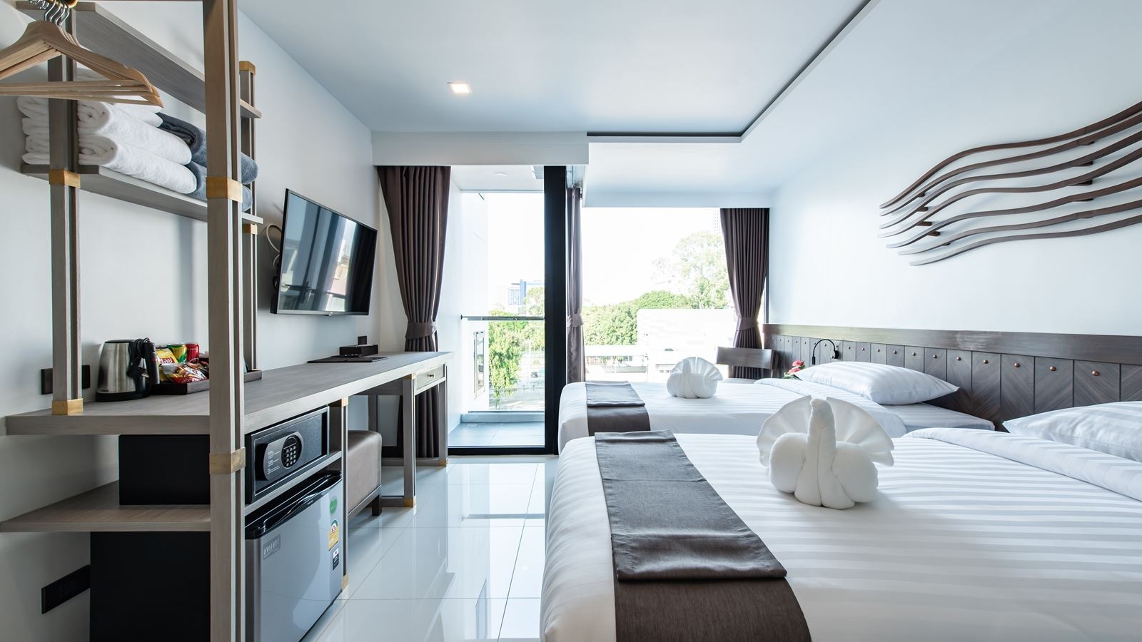 rooms-superior-city-view