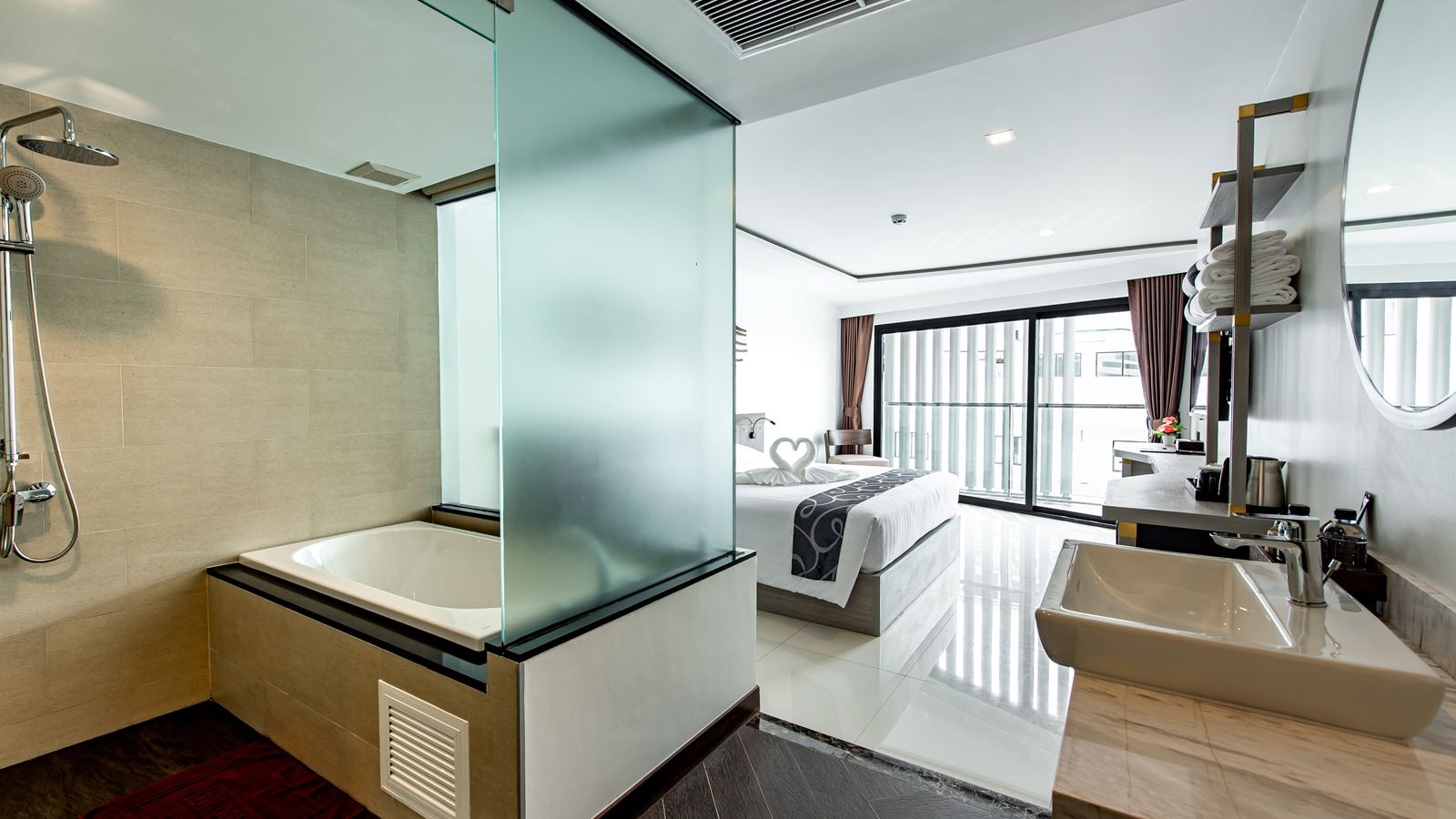 rooms-superior-city-view