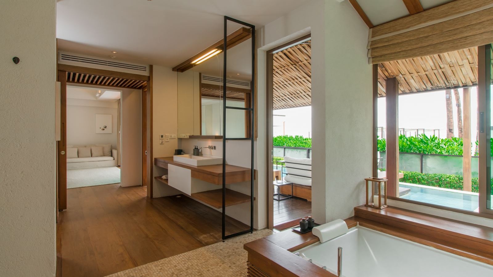 rooms-la-canna-beachfront--pool-villa