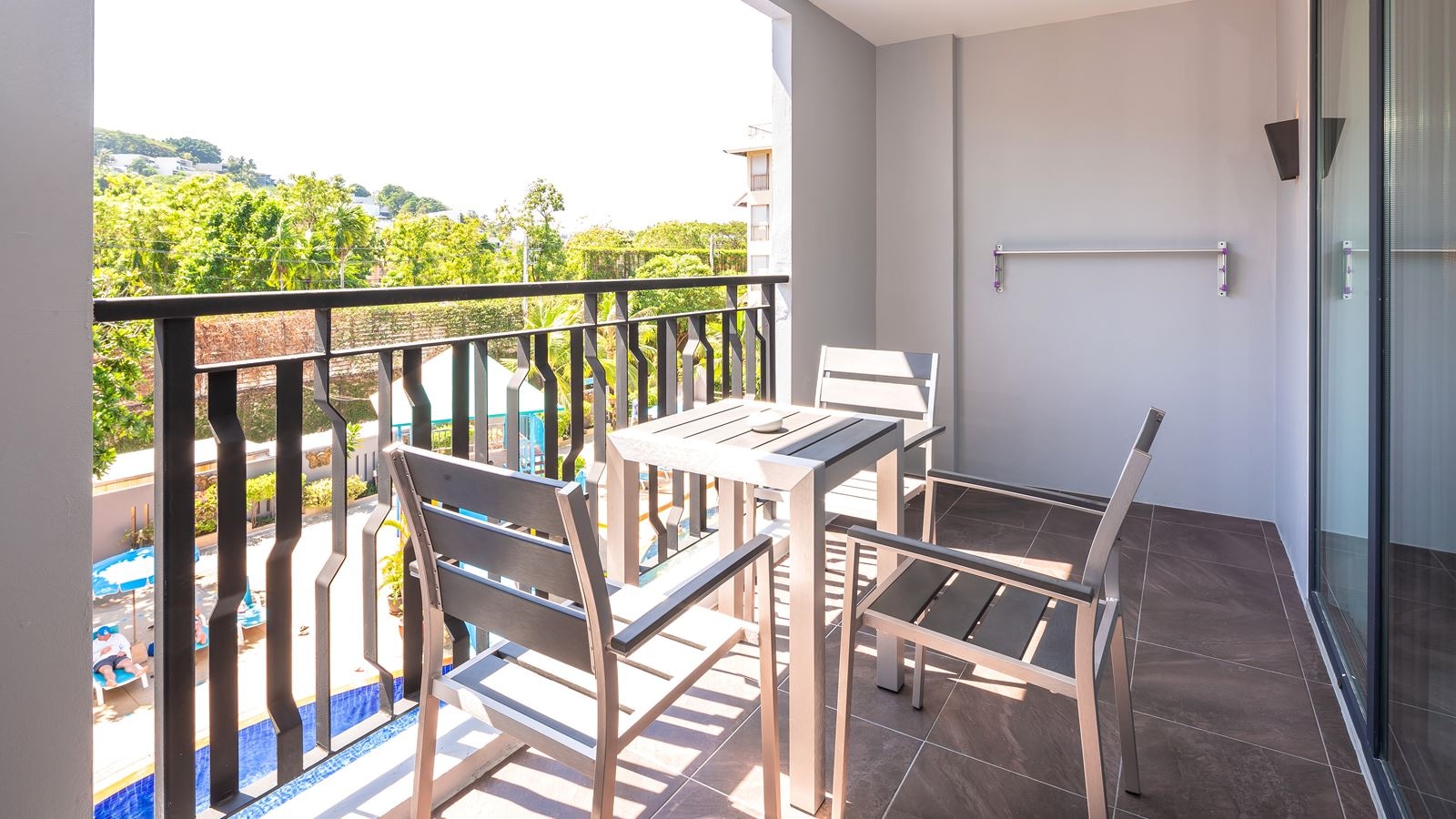 rooms-family-deluxe-room