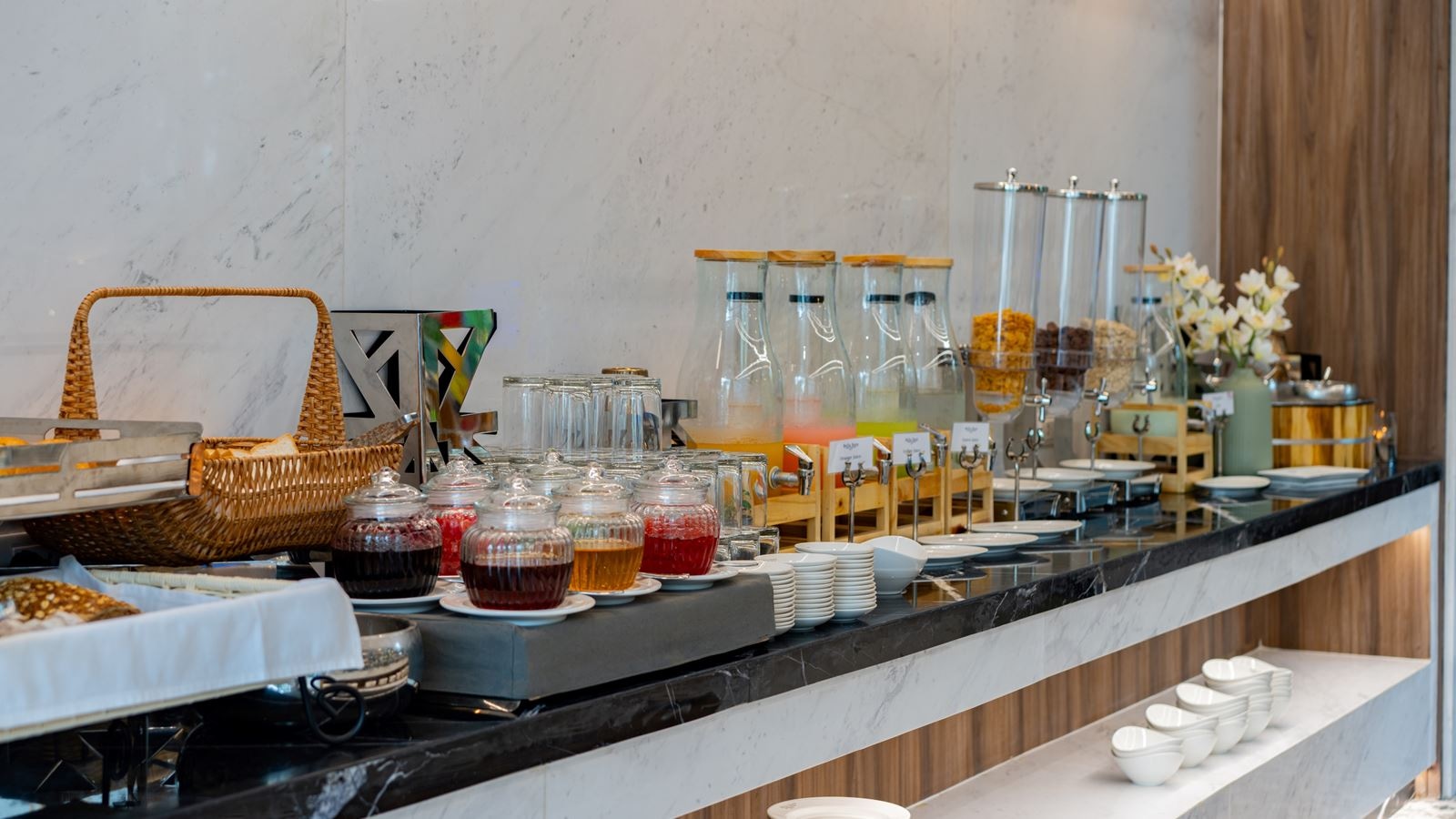 restaurants-bella-nara-cuisine