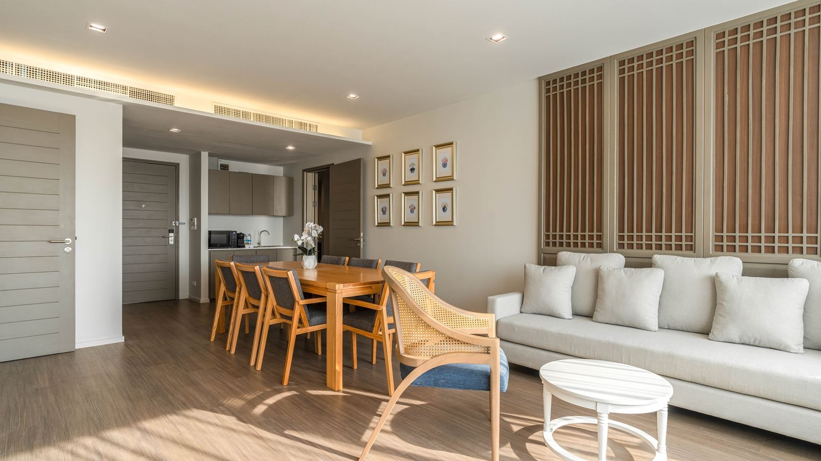 rooms-grand-suite-room