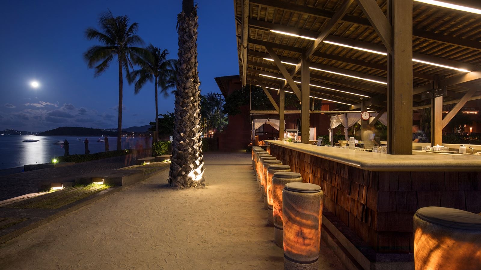 bars-beach-bar