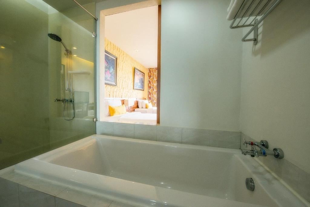 rooms-family-sea-view