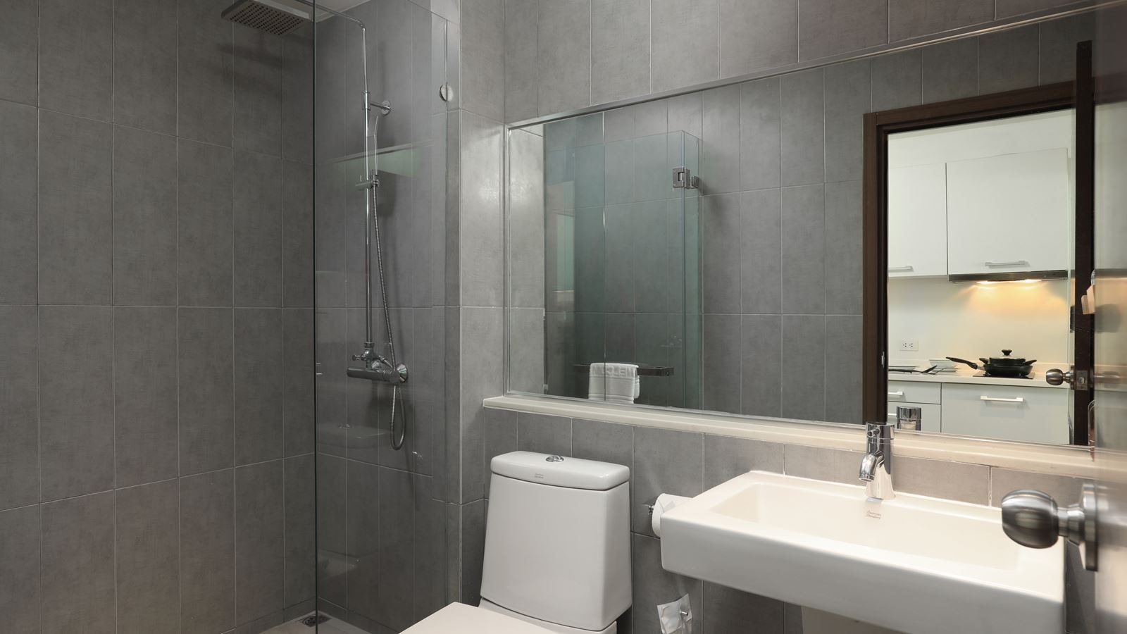 rooms-daylight-family-one-bed-room