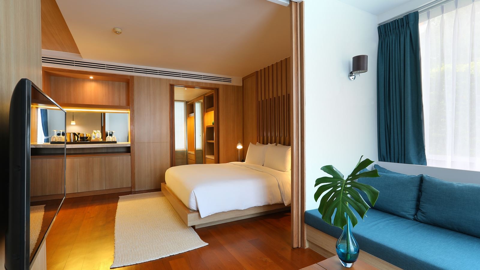 rooms-atrium-pool-villa