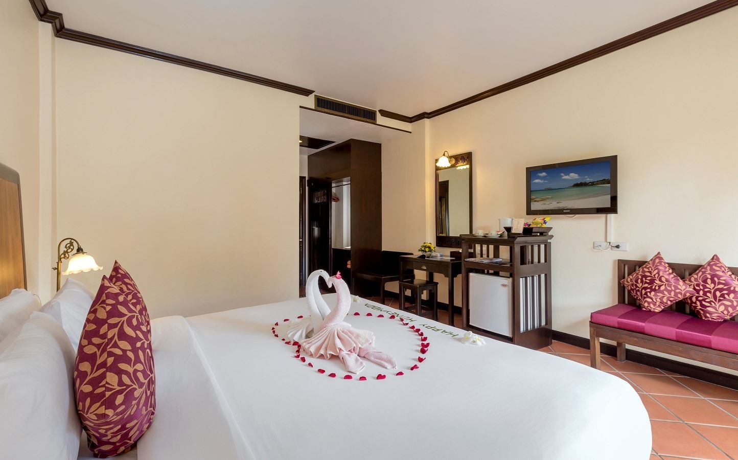 rooms-waterfront-deluxe