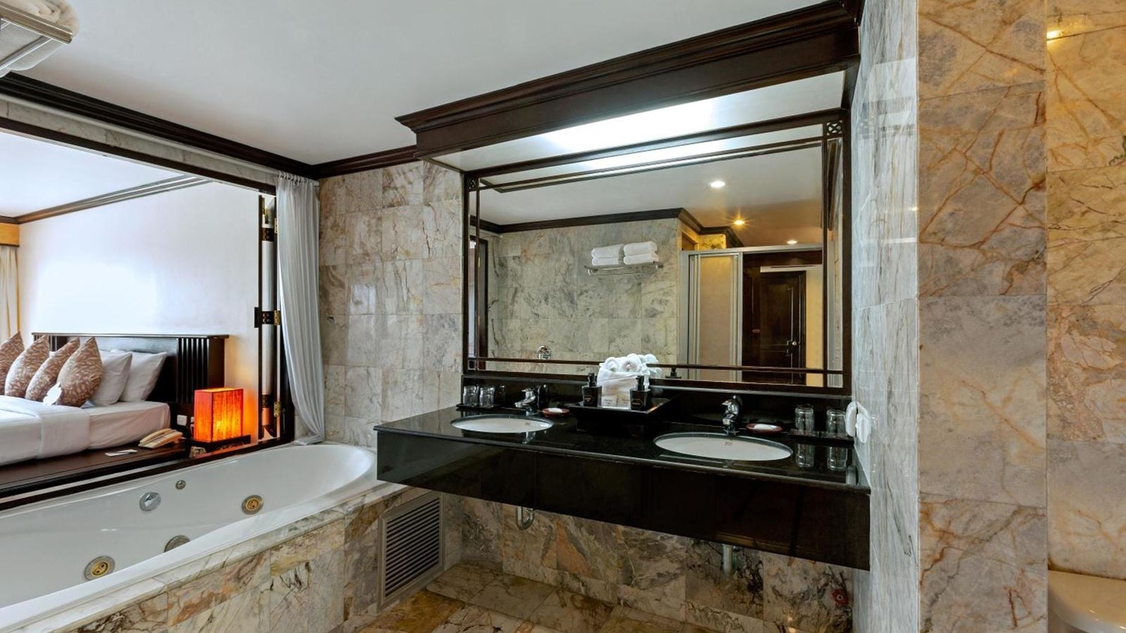 rooms-penthouse-suite