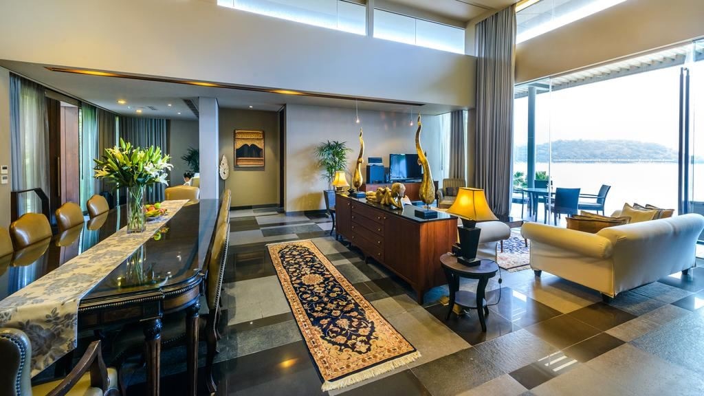 rooms-royal-villa-two-bedroom