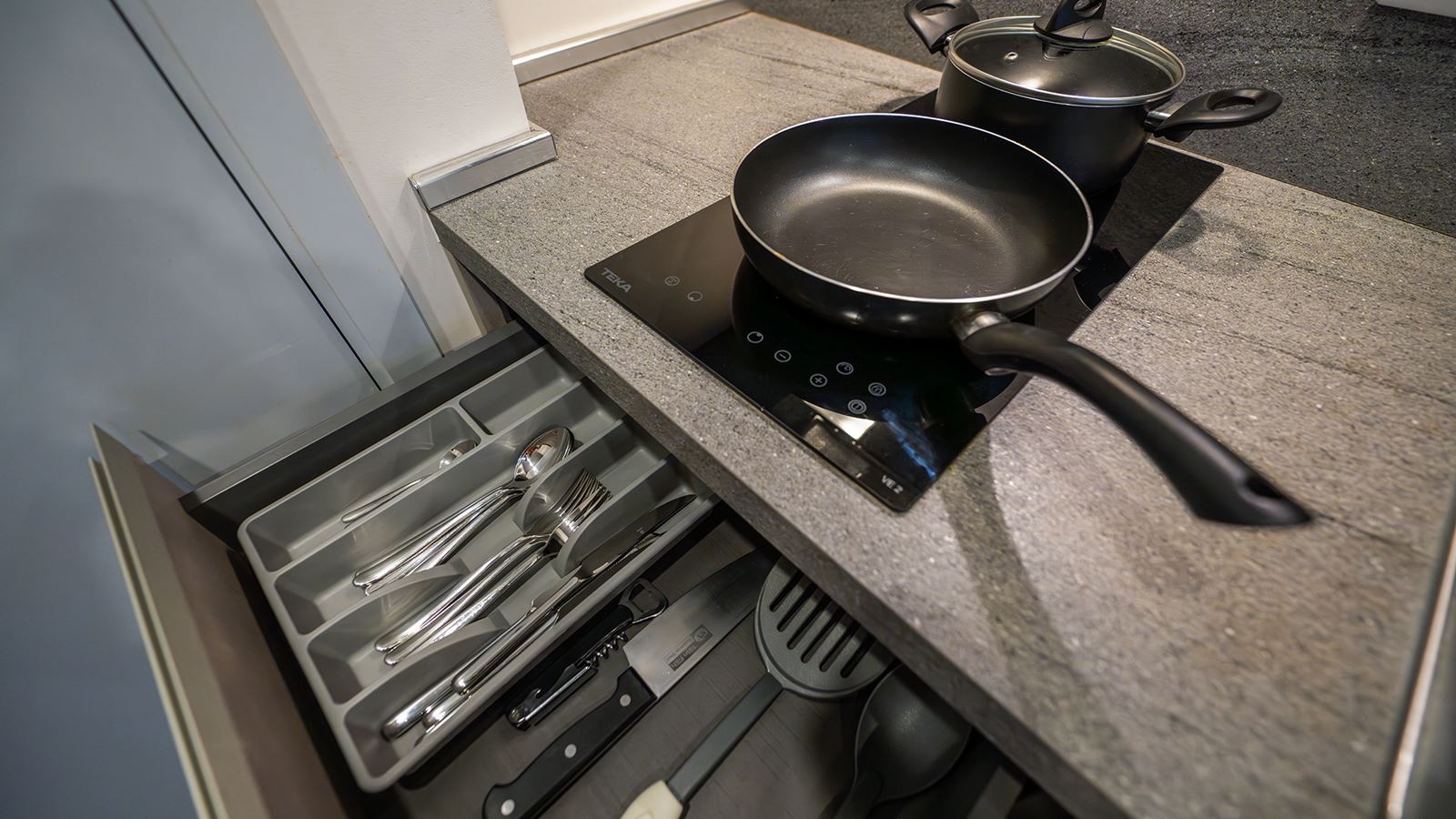 rooms-two-bedroom-family