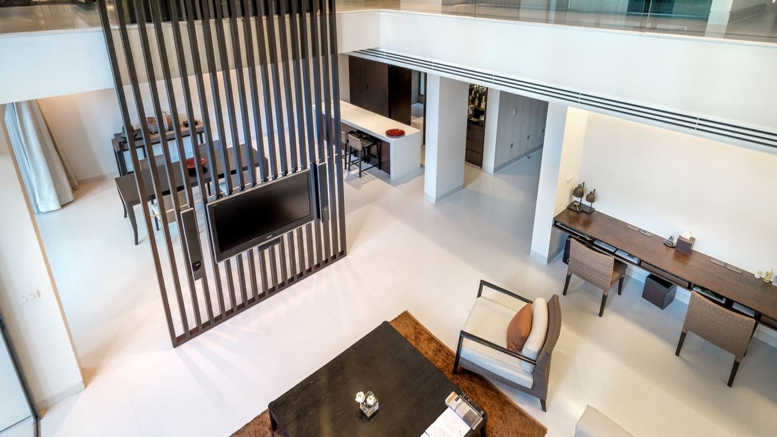 rooms-1-bedroom-duplex-loft