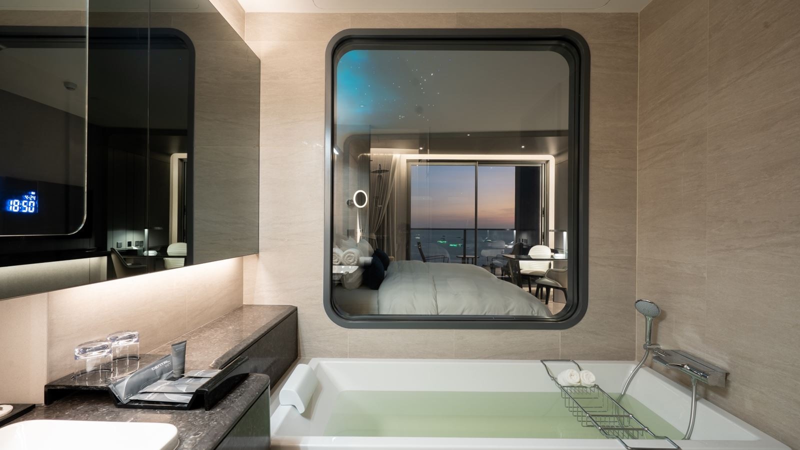 rooms-space-connex