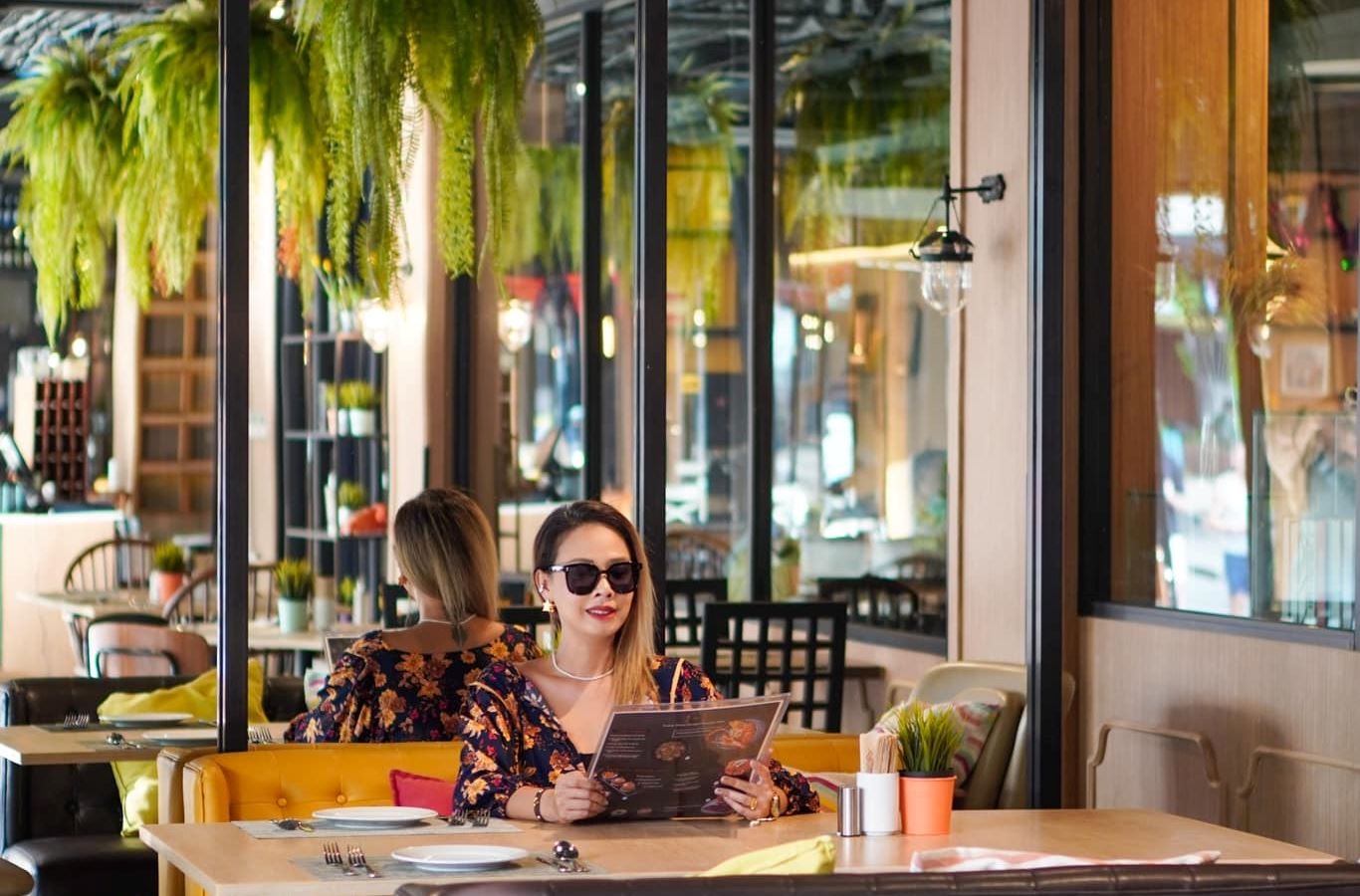 restaurants-rhyme-cafe