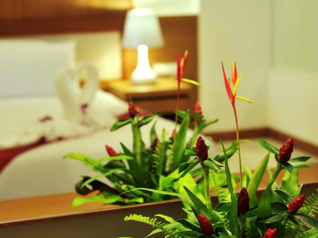 rooms-princess-deluxe-pool-access-seaview