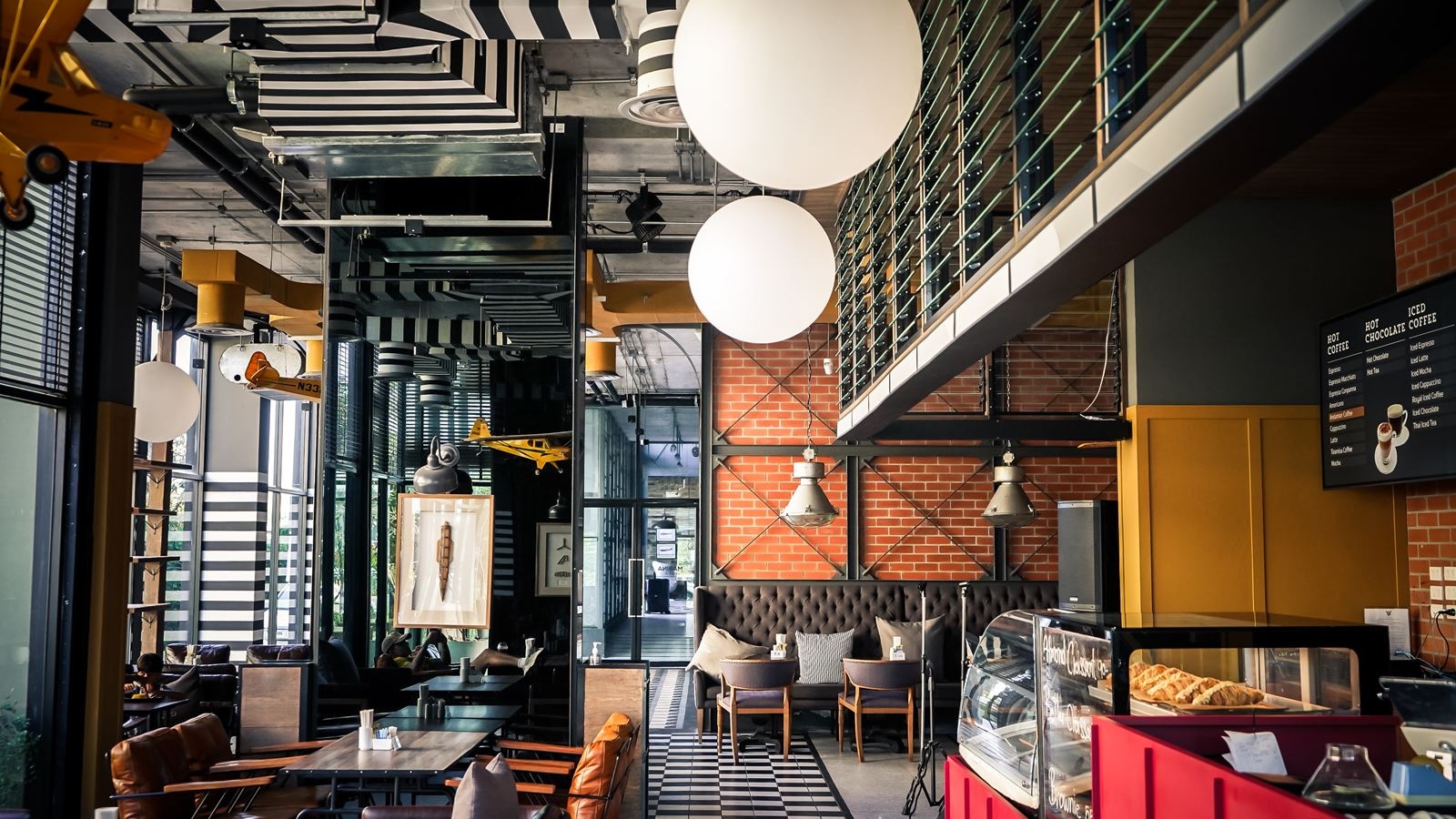 restaurants-the-harbour