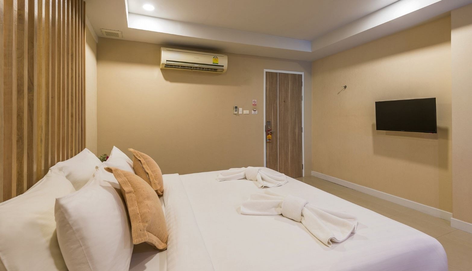 rooms-family-plunge-pool