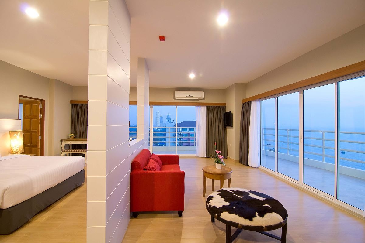 rooms-conner-suite-sea-view