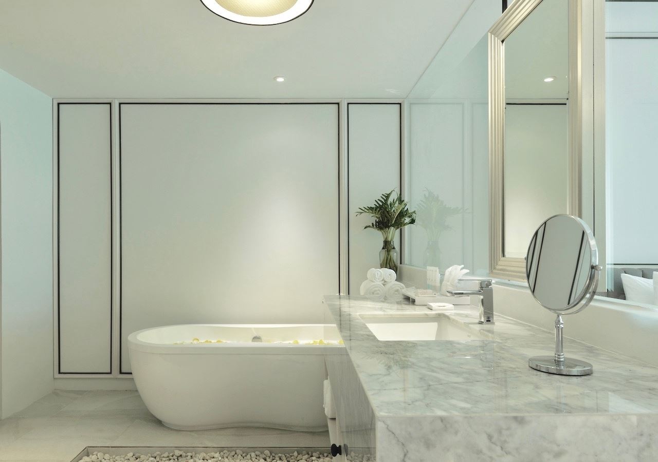 rooms-superior-pool-view