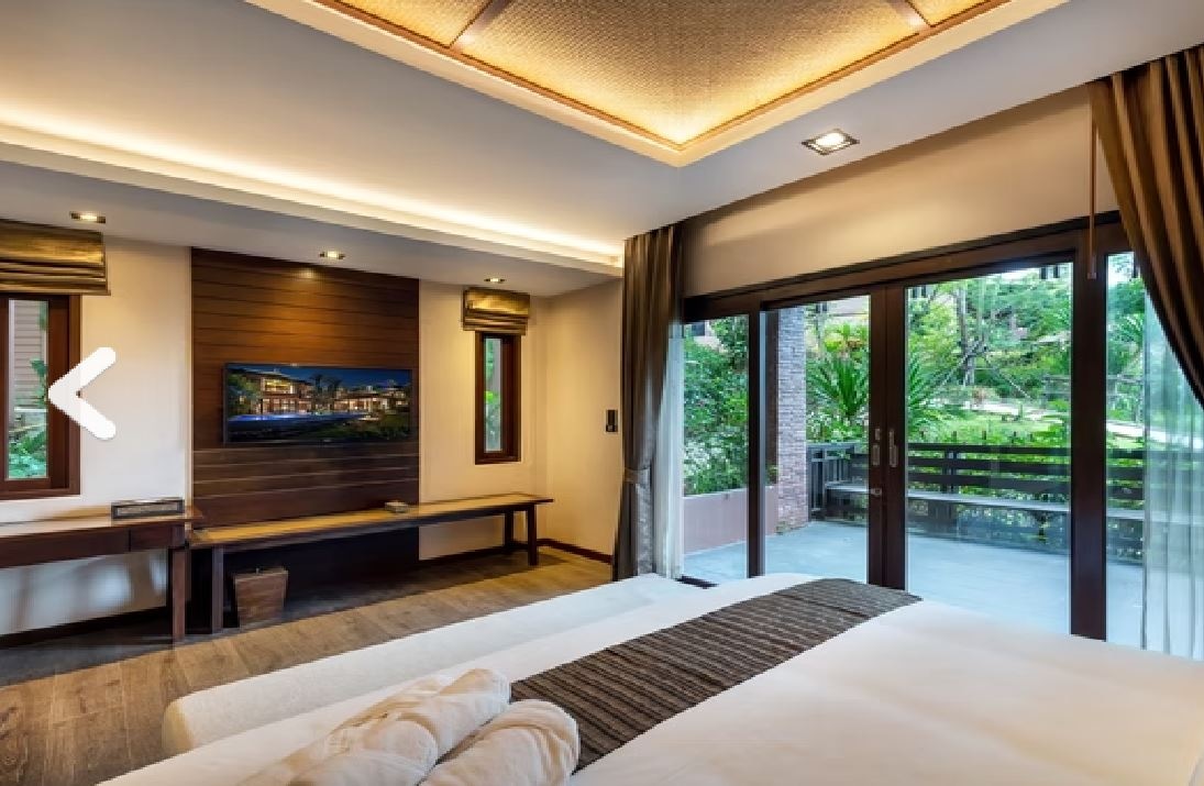 rooms-deluxe-jacuzzi