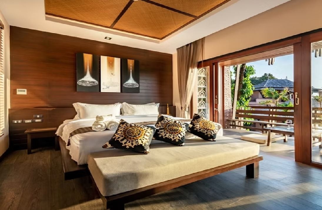 rooms-deluxe-jacuzzi-seaview