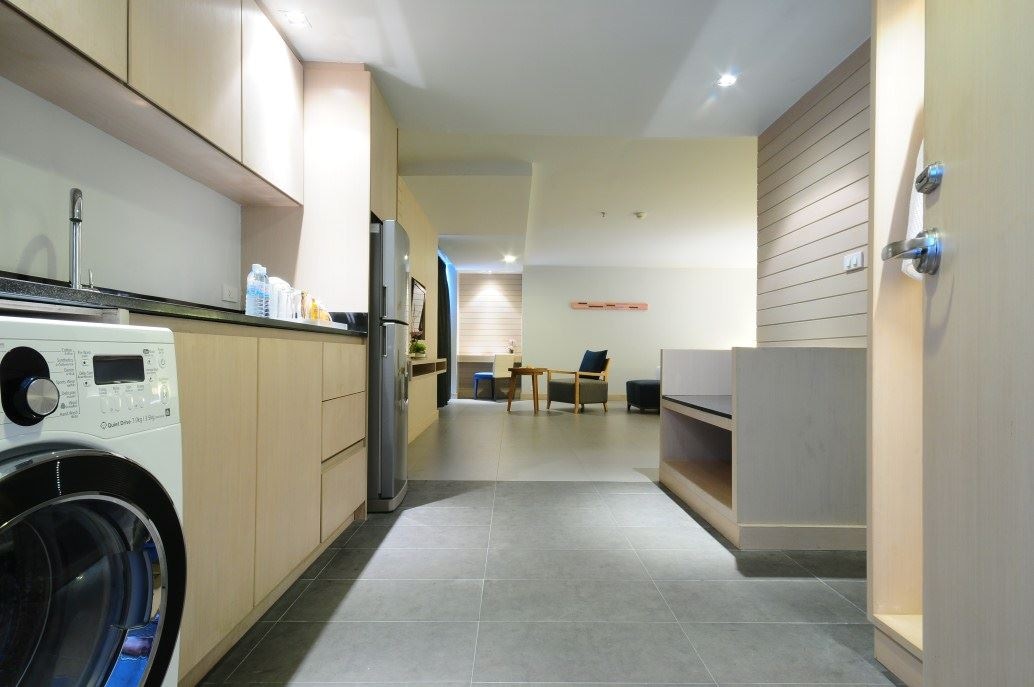 rooms-premier-triple-room