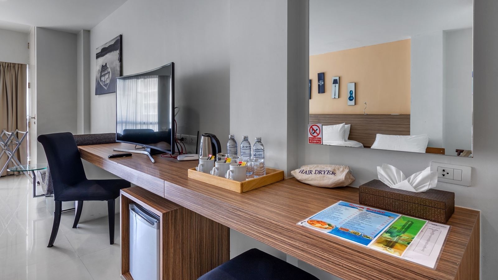 rooms-view-pent-triple-bed