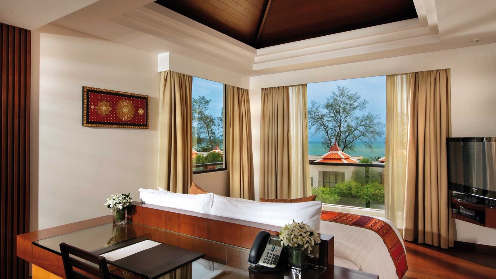 rooms-seaview-jacuzzi-penthouse-3-bedroom