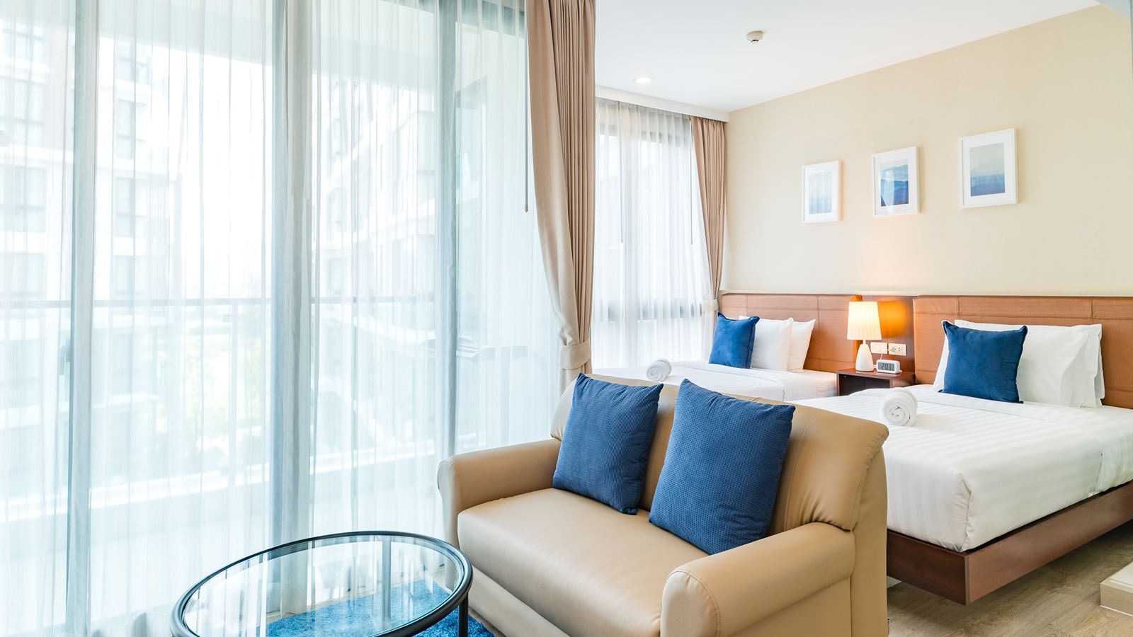 rooms-studio-room-twin-bed