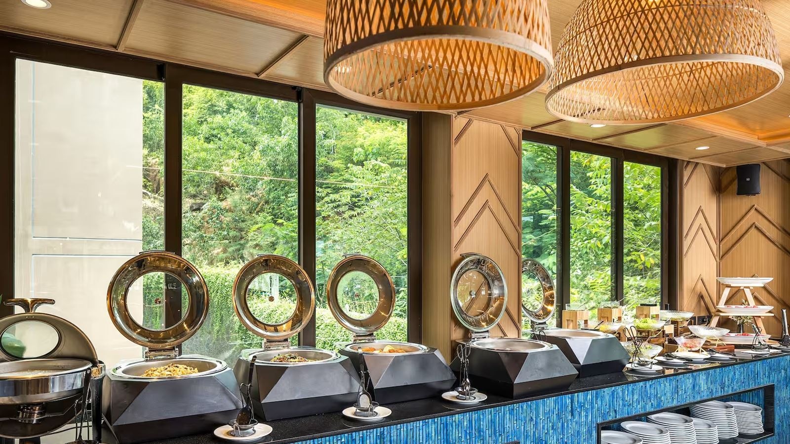 restaurants-foliage-restaurant