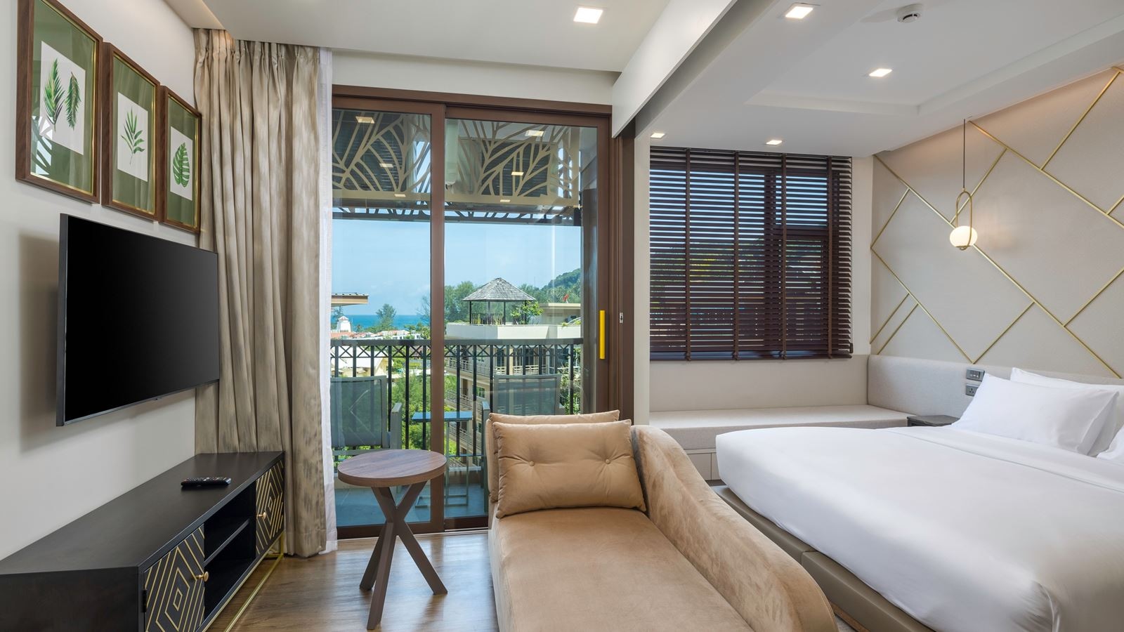 rooms-deluxe-room-king