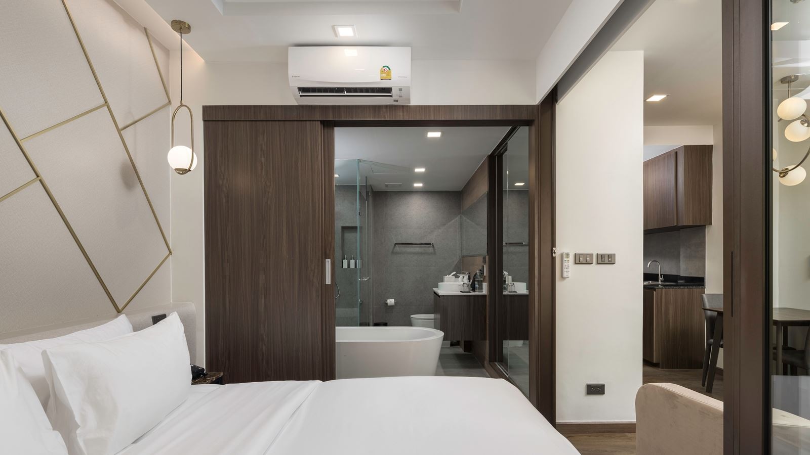 rooms-premier-room-with-bathtub
