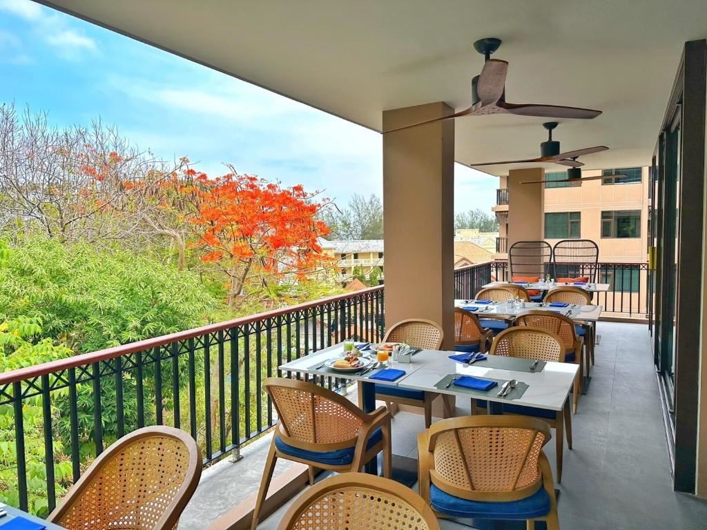 restaurants-foliage-restaurant