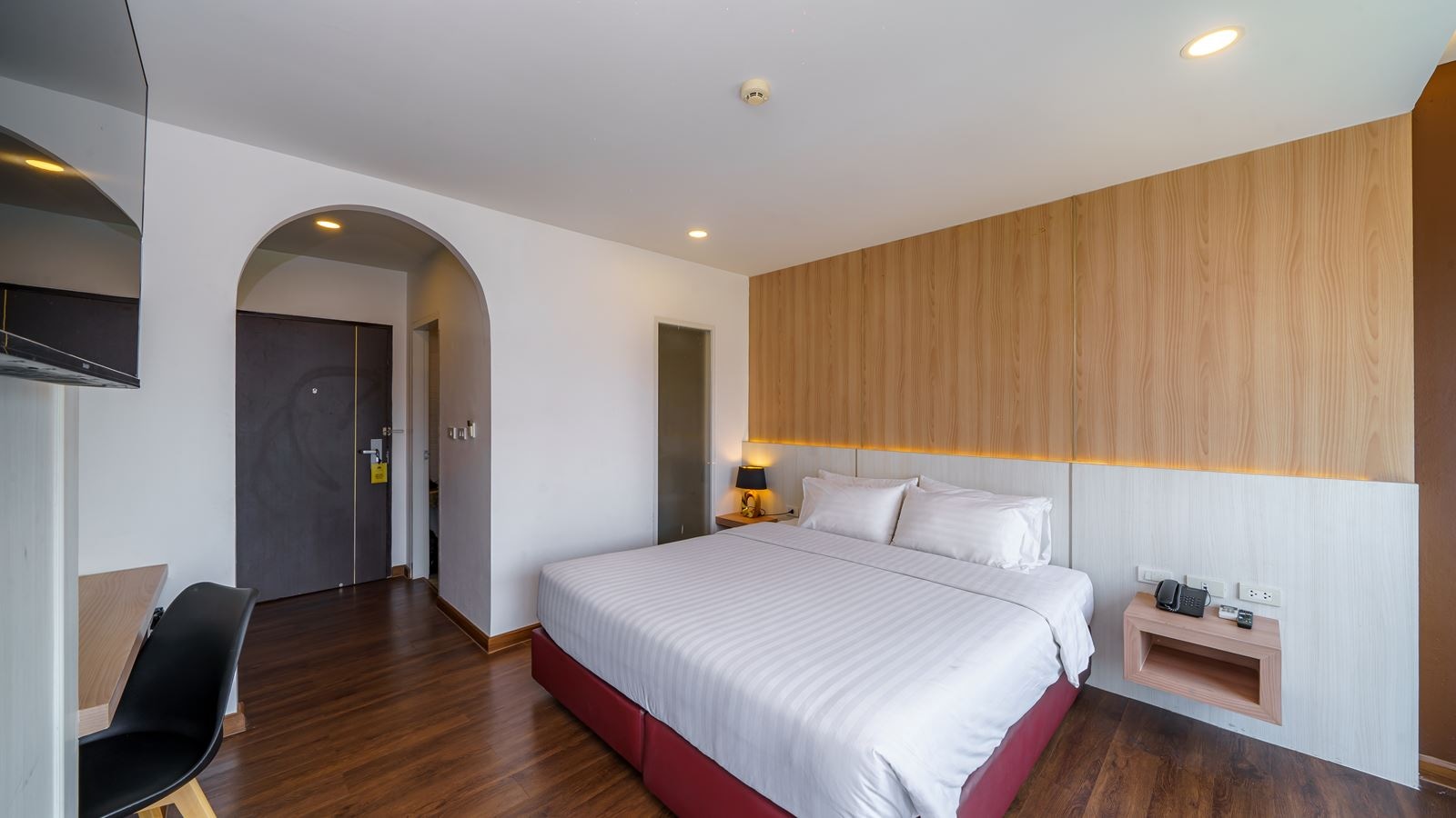 rooms-deluxe-double-room