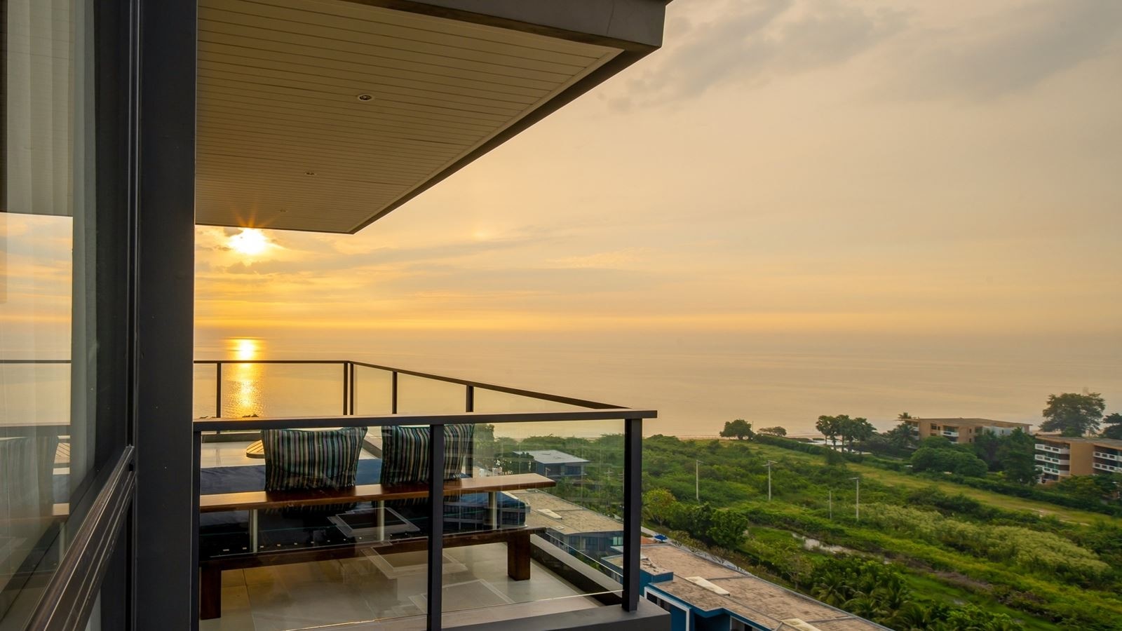 rooms-baba-grand-suite-corner