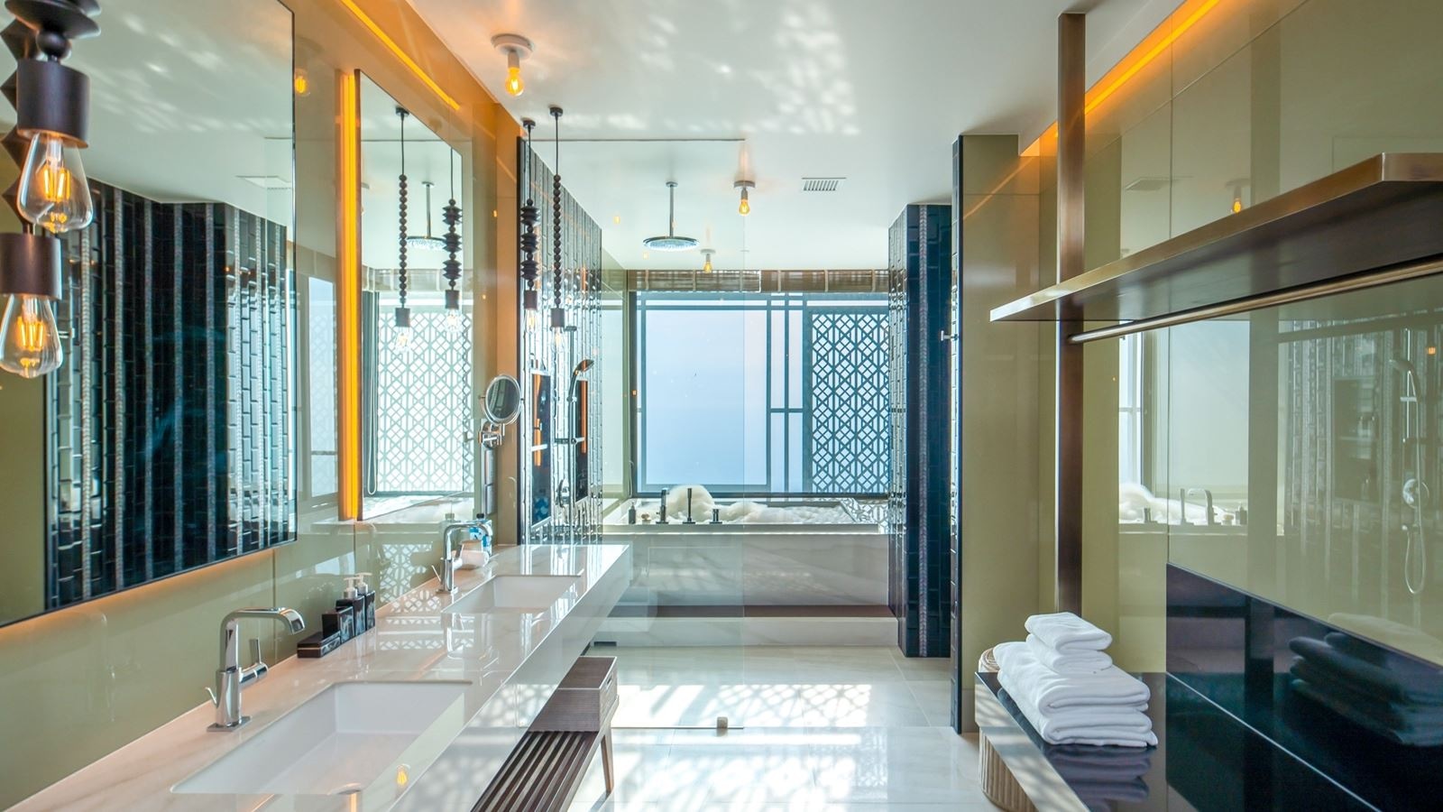 rooms-baba-grand-suite-corner