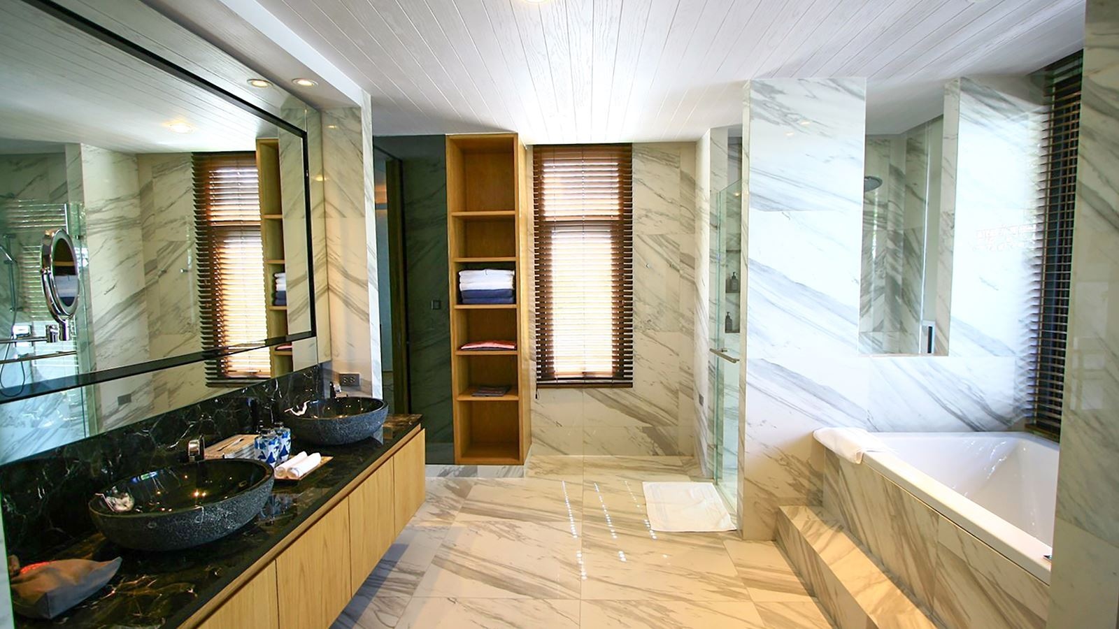 rooms-3-bedroom-luxury-pool-villa