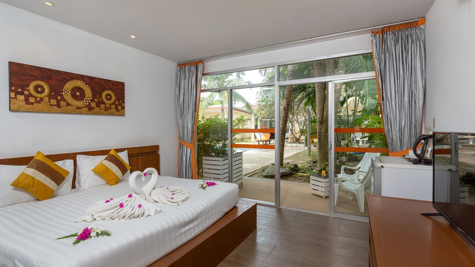 rooms-superior-garden-room