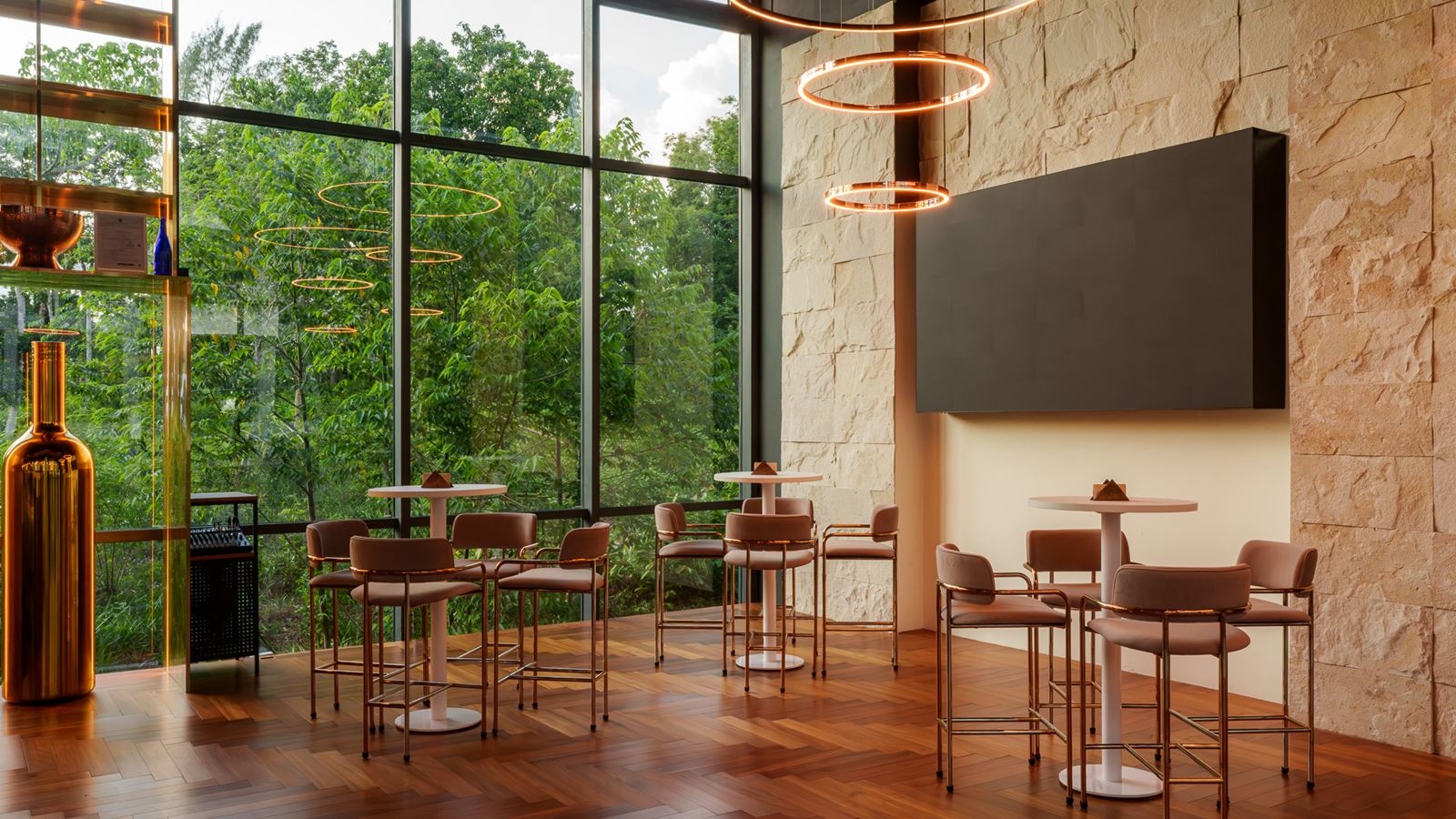 bars-overgrown-lounge--cocktail-bar