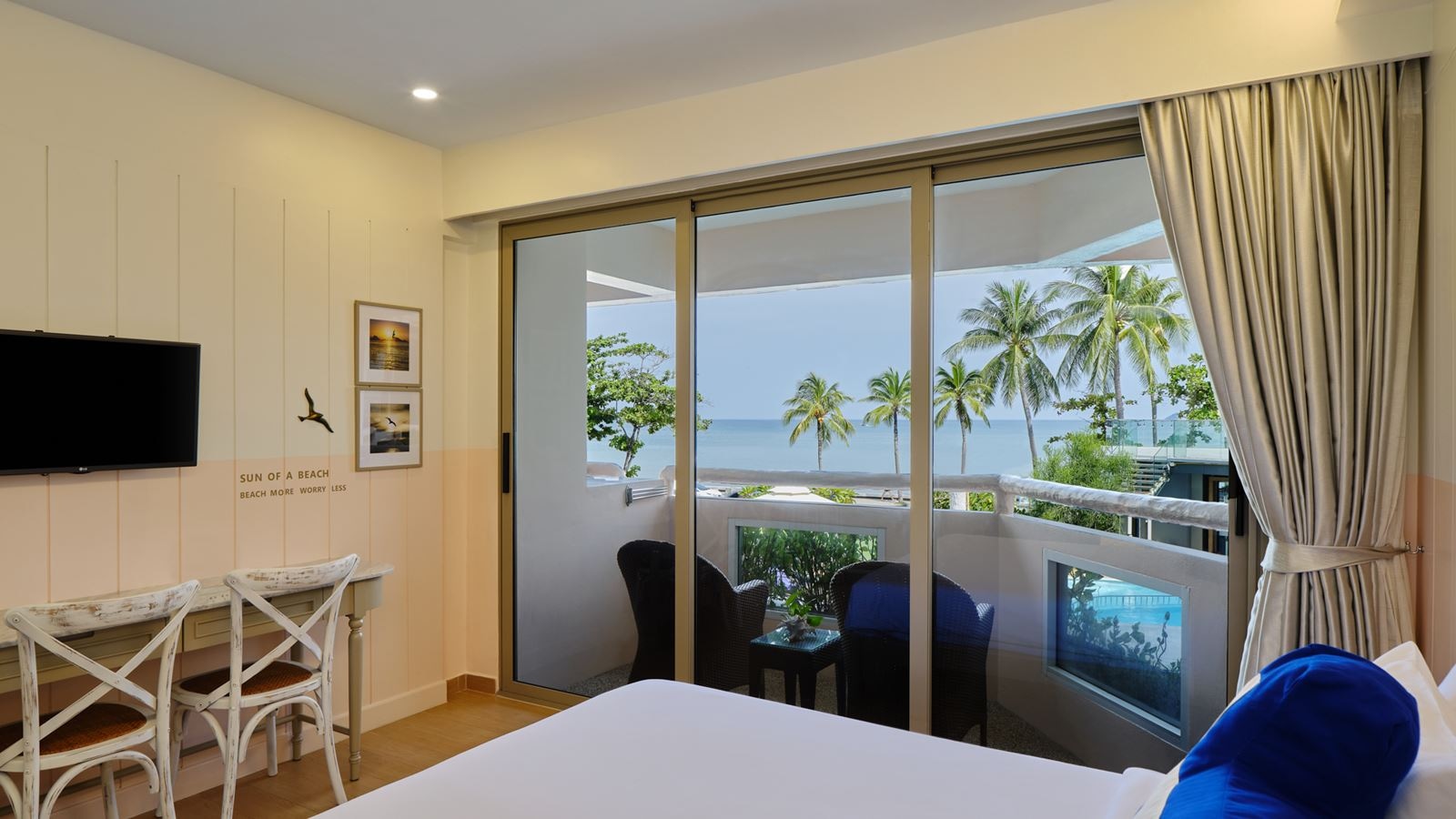 rooms-superior-seaview