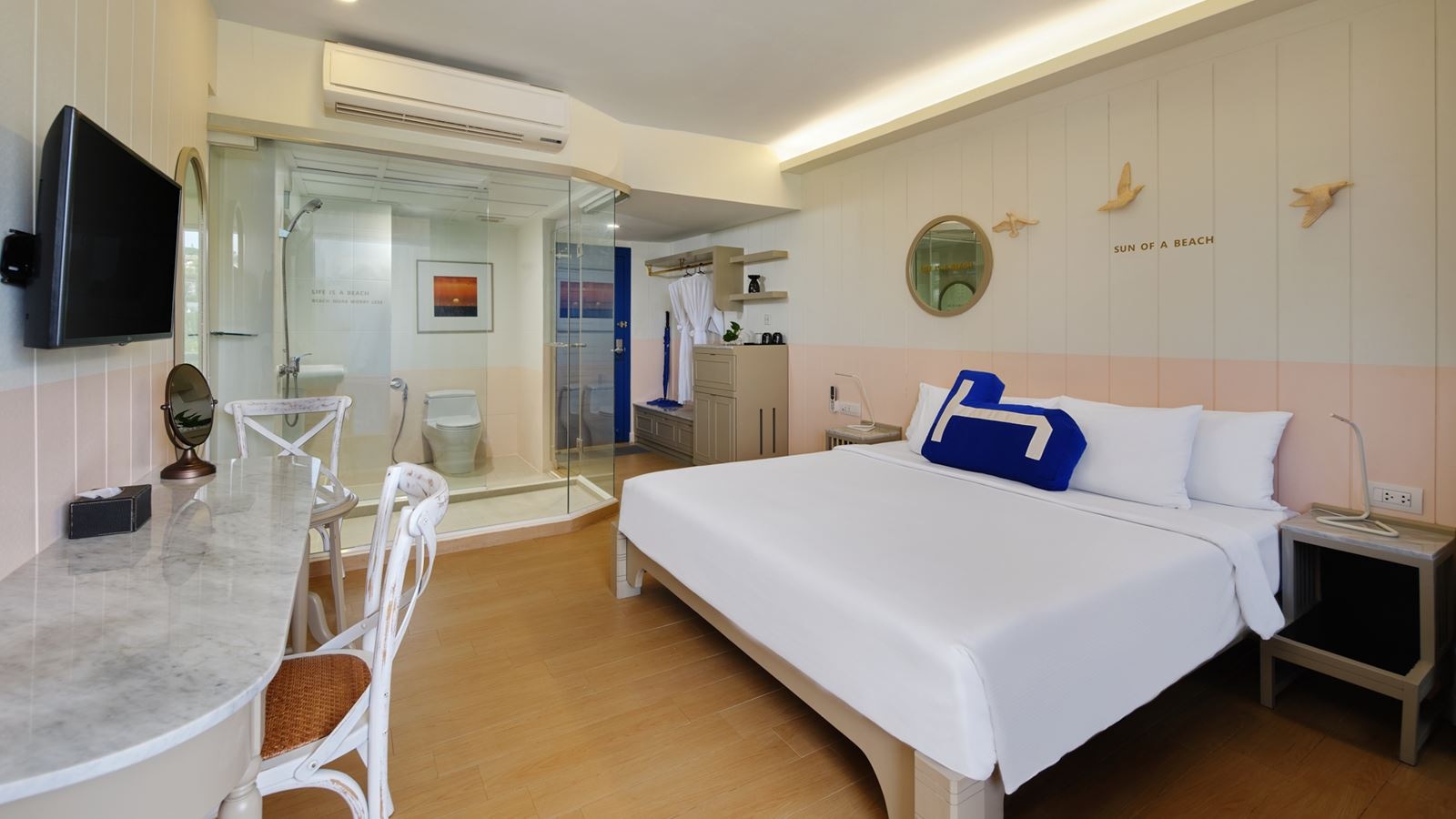 rooms-deluxe-seaview