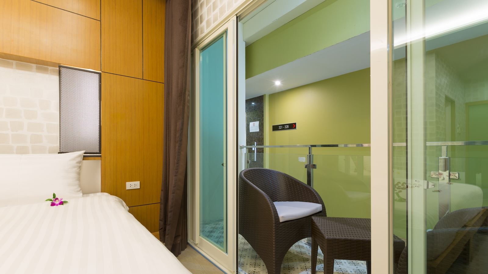 rooms-superior-room--no-view