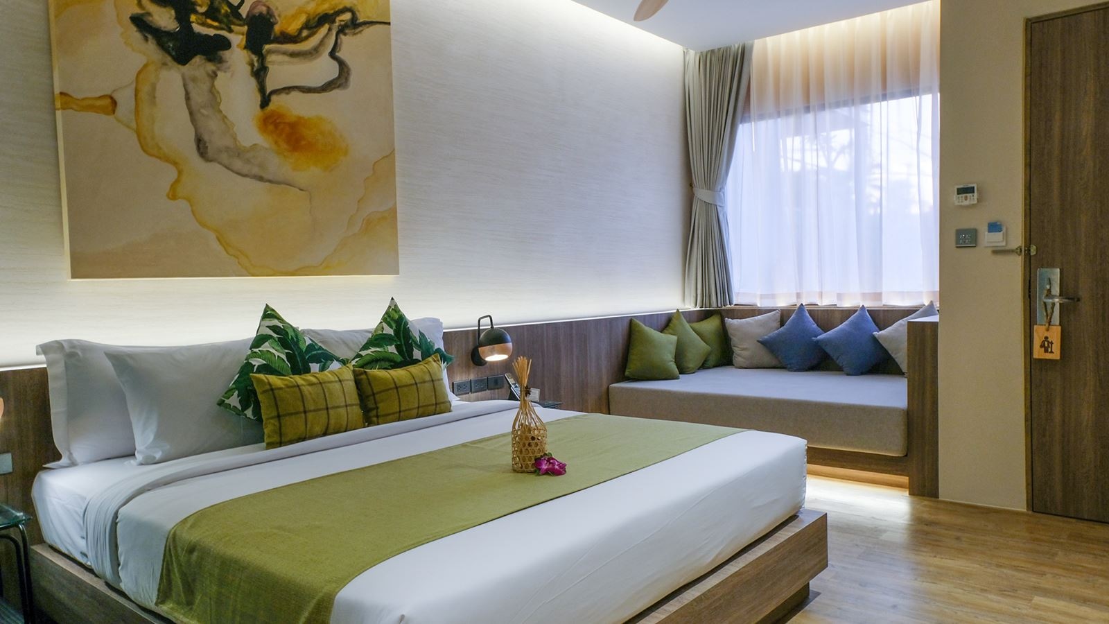 rooms-adjoining-king-rooms-with-plunge-pool