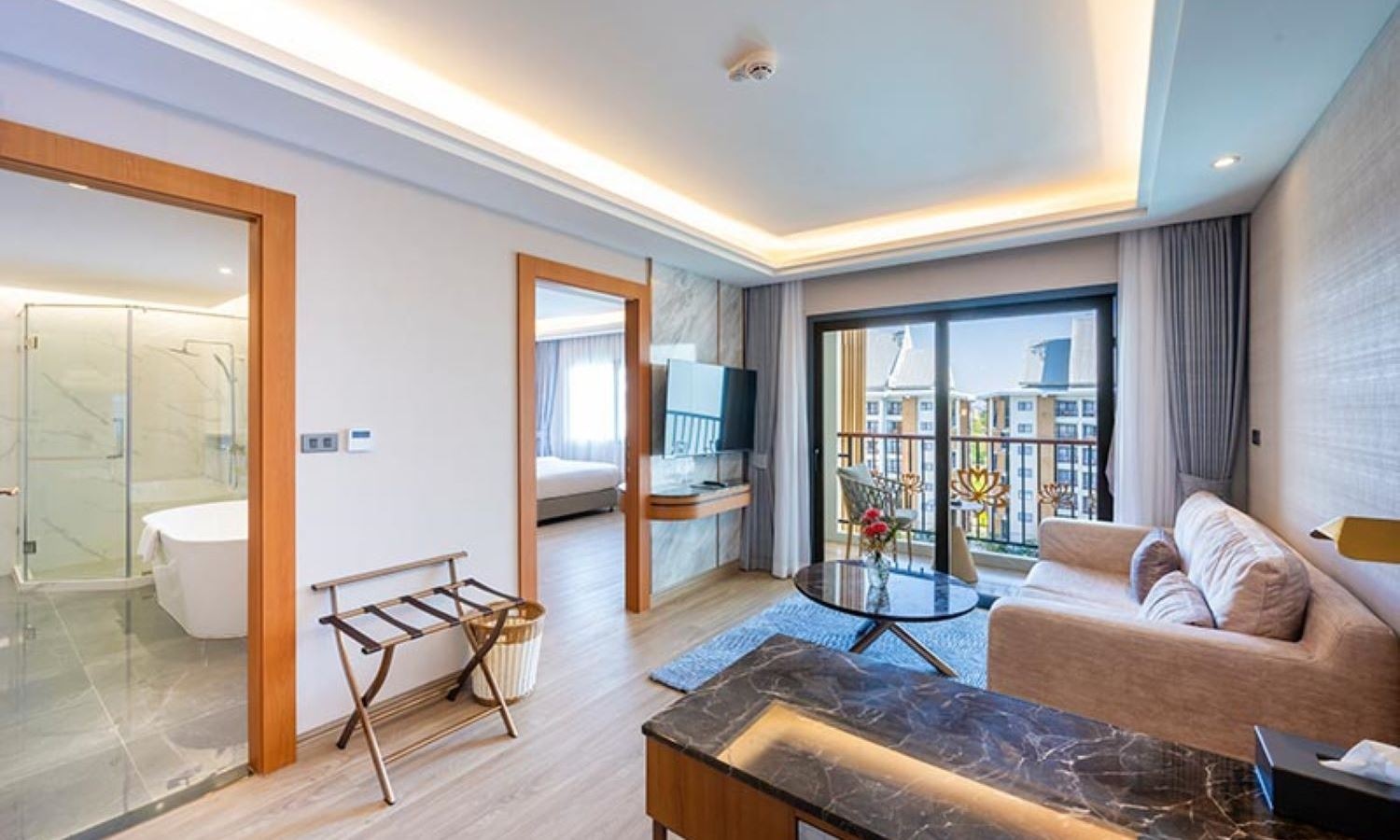 rooms-junior-suite-garden-view