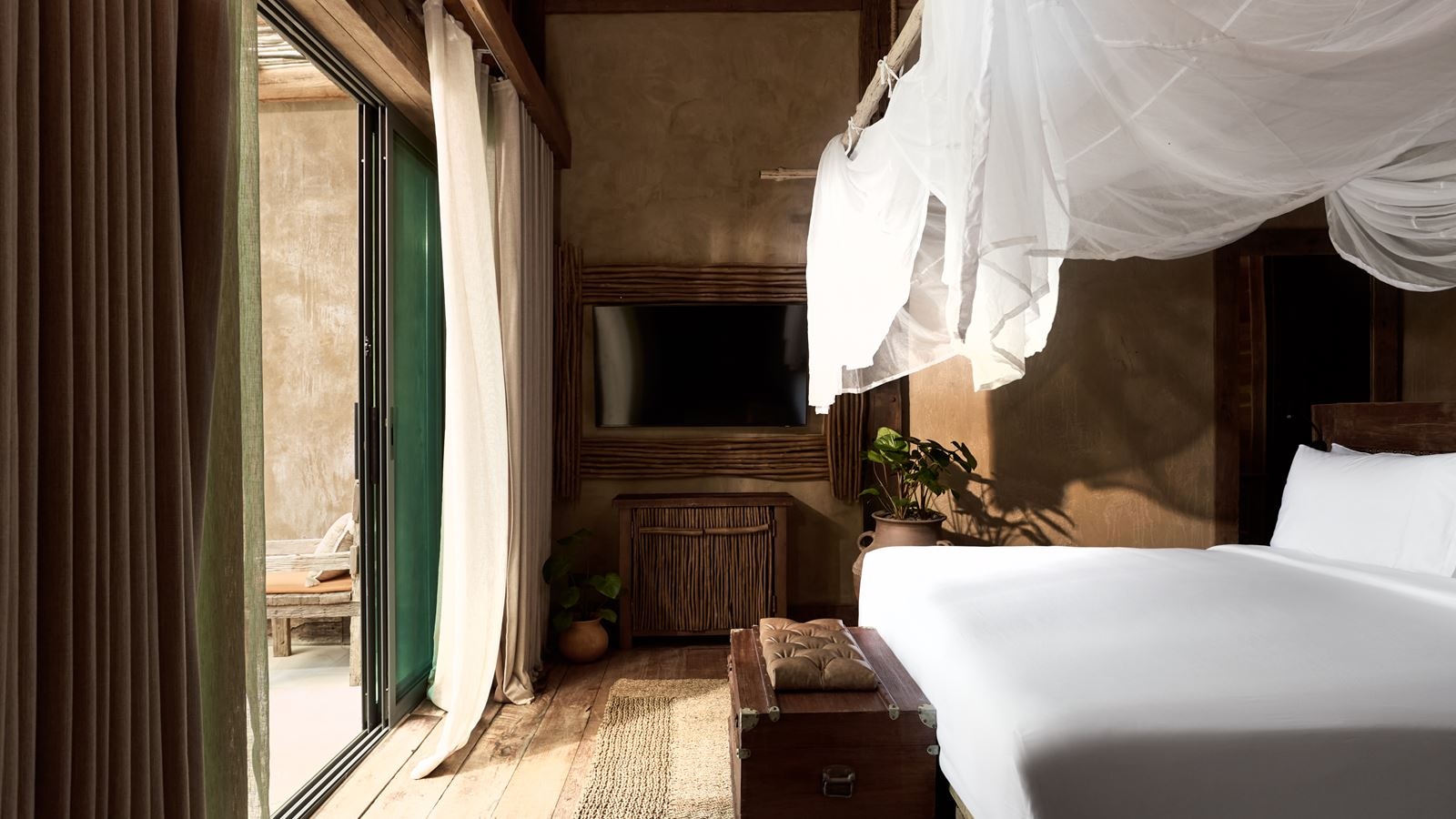 rooms-one-bedroom-pool-villa-seaview